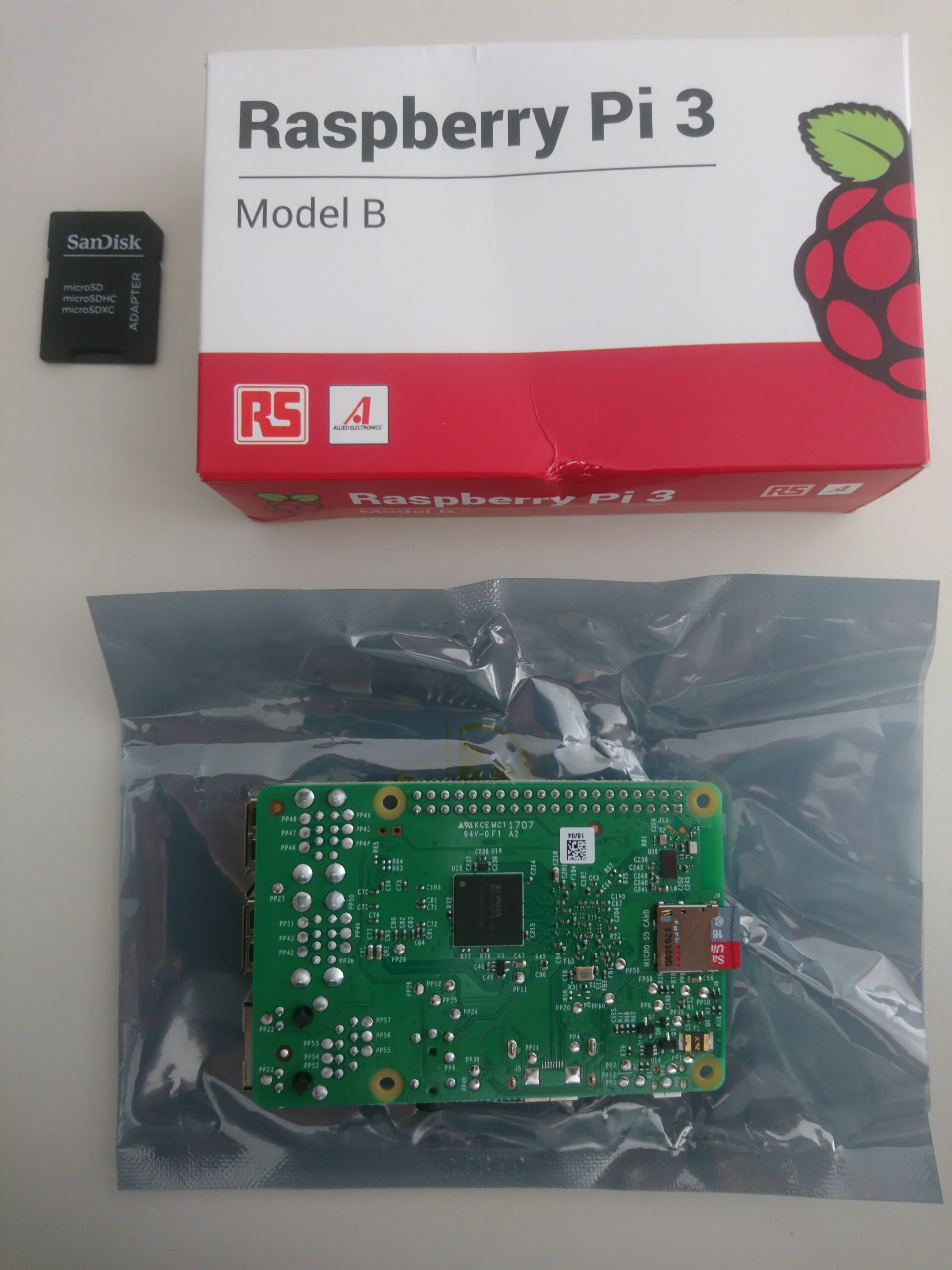 01 raspi insert micro